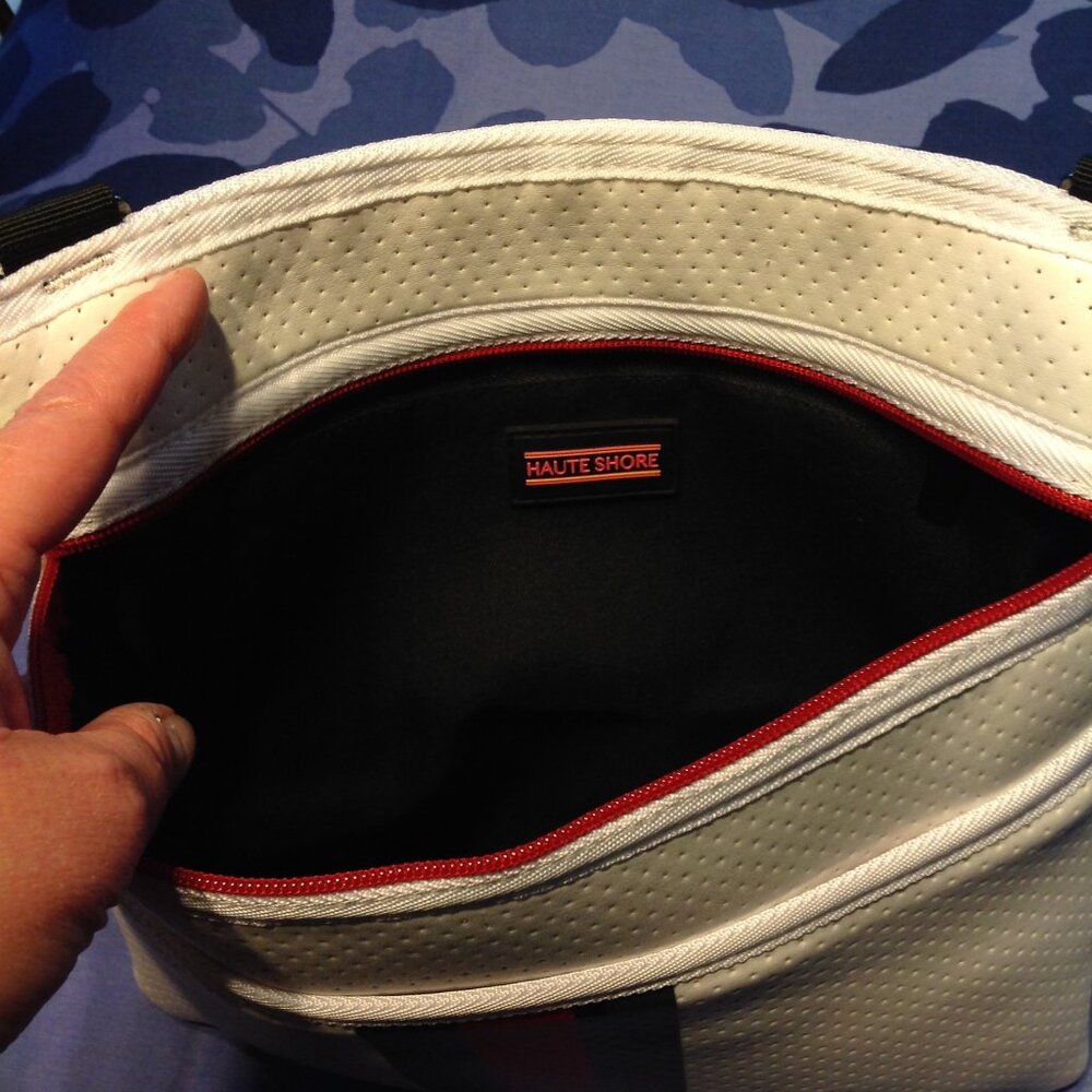 Haute Shore White Crossbody Bag with Red & Green Stripe - Picture 6 of 9